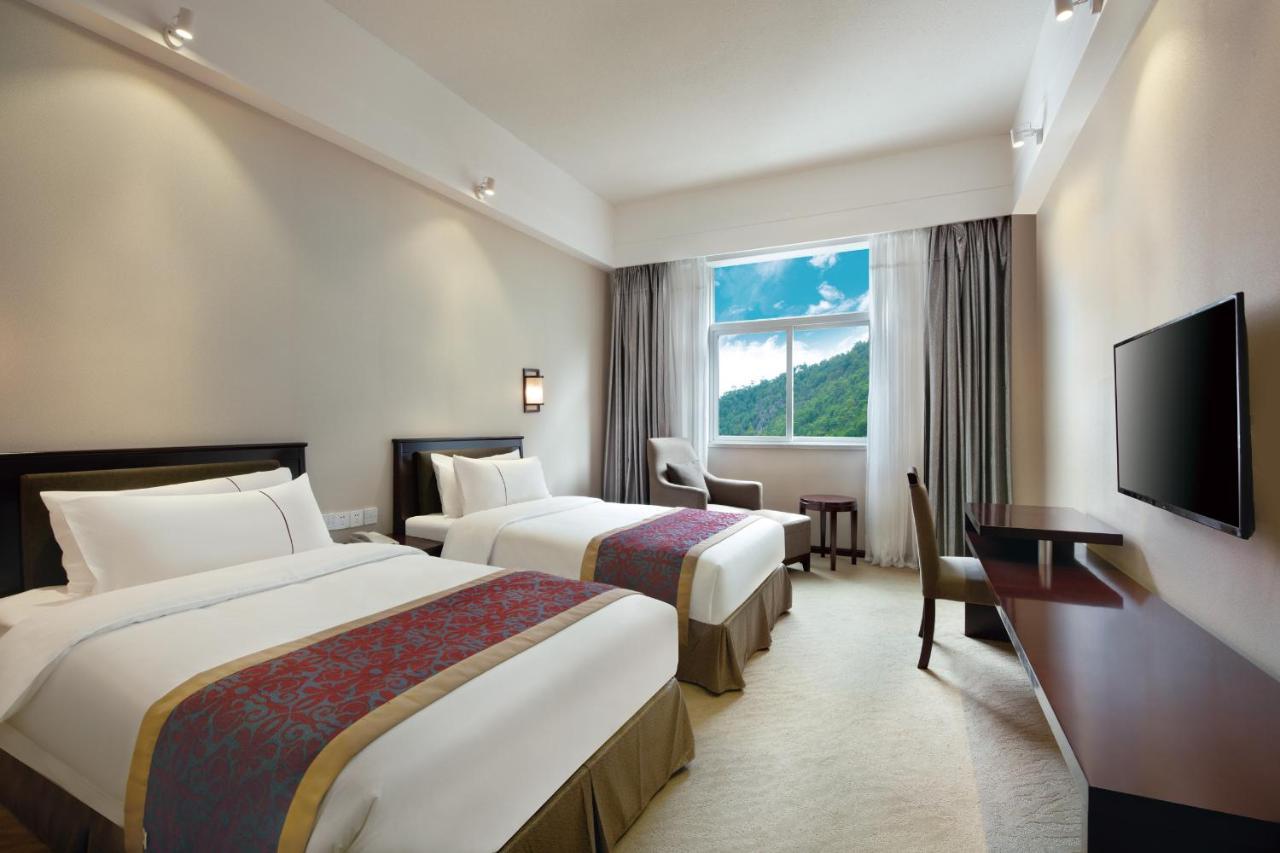 Ramada Encore Daocheng Yading Otel Dış mekan fotoğraf