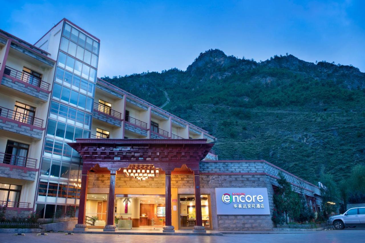 Ramada Encore Daocheng Yading Otel Dış mekan fotoğraf